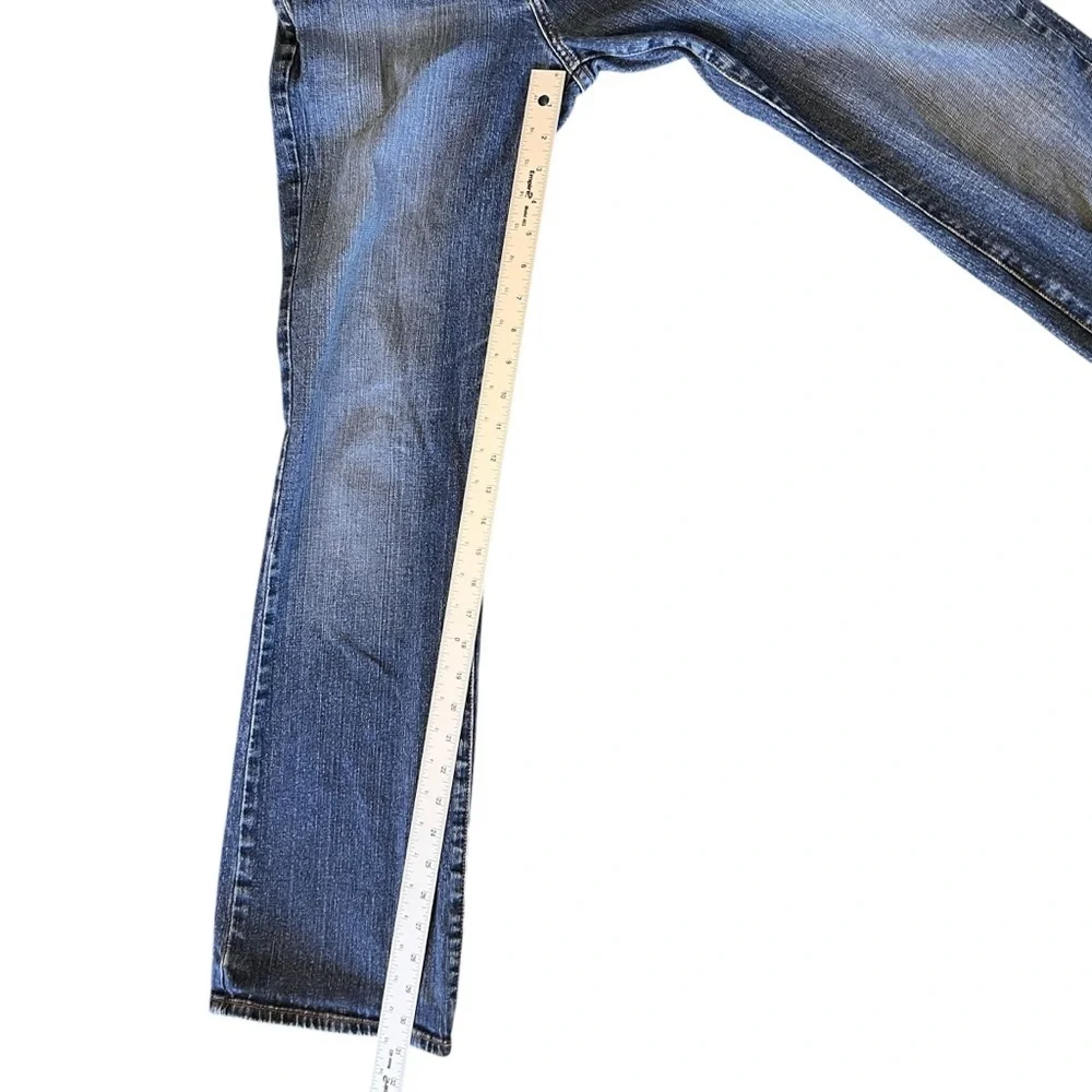 Lucky Brand Jeans-mid rise flare size 6/28 - Picture 10 of 12